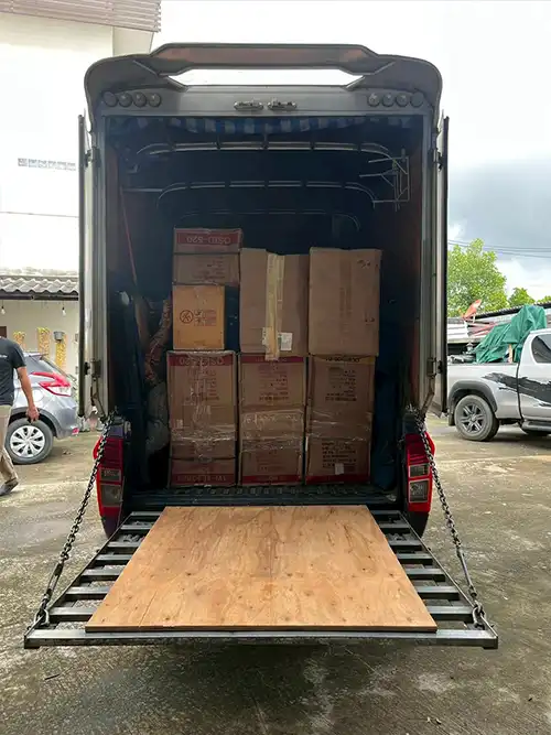 ขนส่งเตียงที่นอน