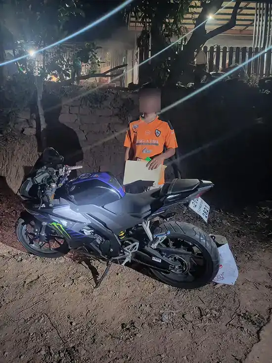 ขนส่งรถจักรยานยนต์